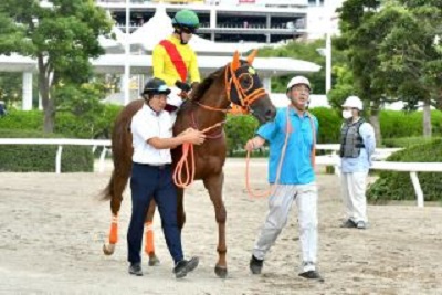 プレストレジーナ号が新馬