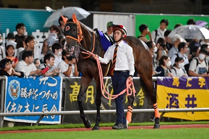 ノーブルシルエット号